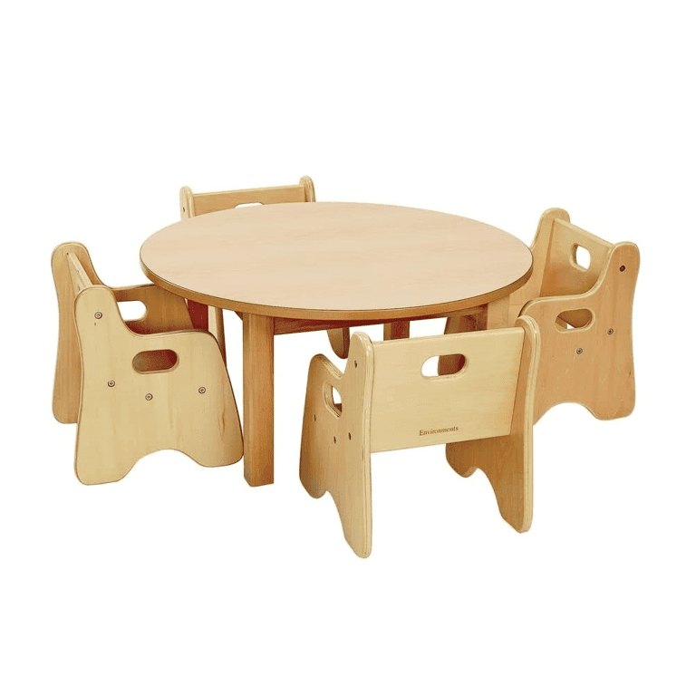 Montessori Environments Ronde Tafel met 4 Stoelen-Set