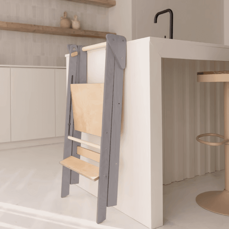 Jindl Opvouwbare en Verstelbare Peuter Toren Grijs