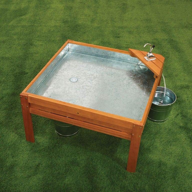 Montessori Excellerations Buiten Watertafel met Pomp