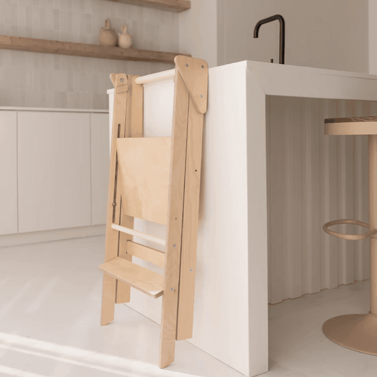 Jindl Opvouwbare en Verstelbare Peuter Toren Natuurlijk Hout