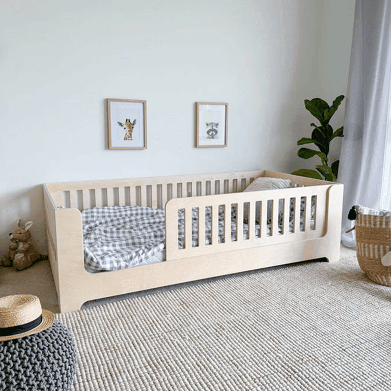 Montessori Magic of Wood Vloerbed Met Afneembare Reling Eenpersoons